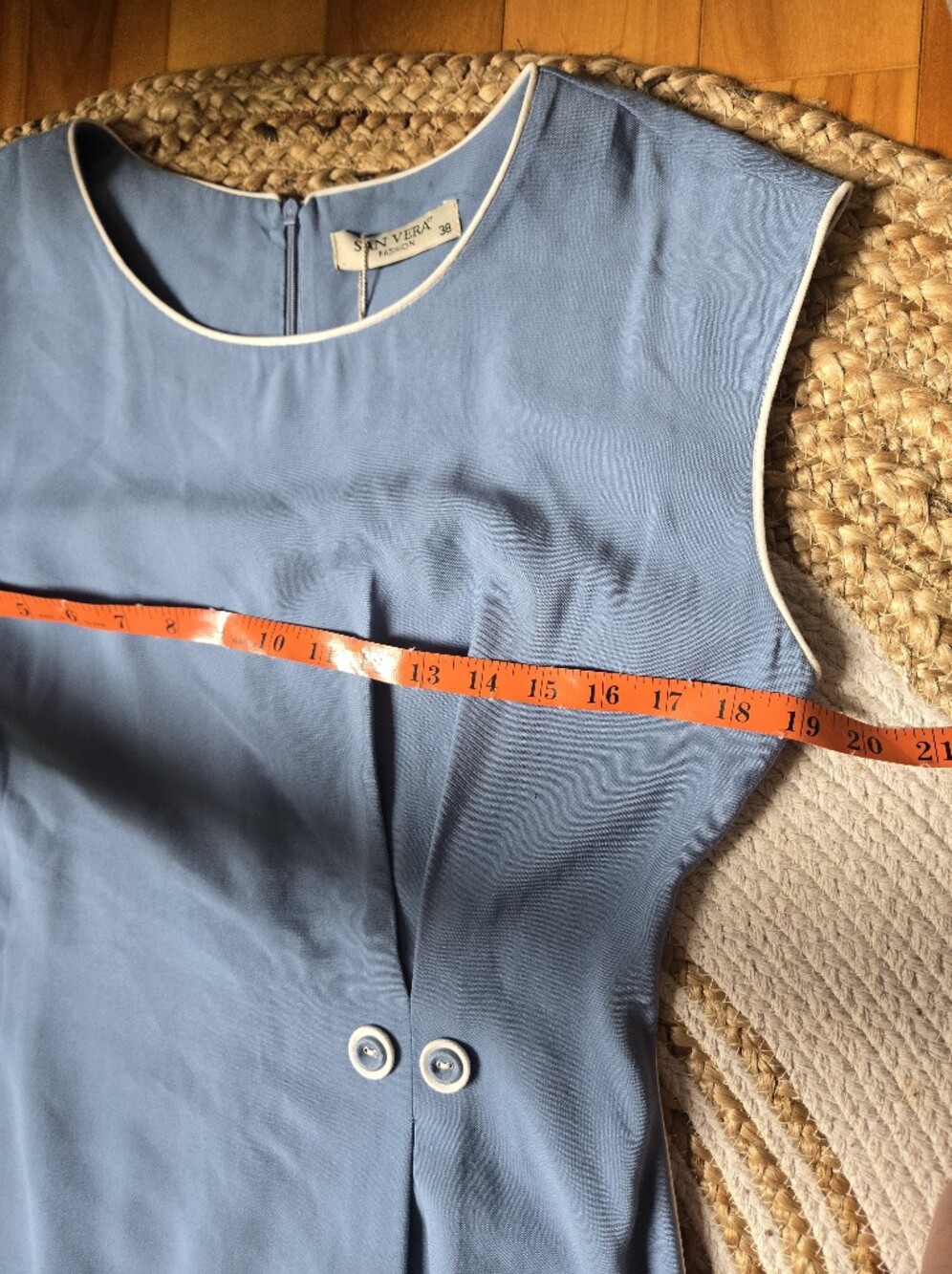 NWT Sleeveless Blue White Piping Dress Minimalist 60s Style Timeless Old Money M - Picture 10 of 15